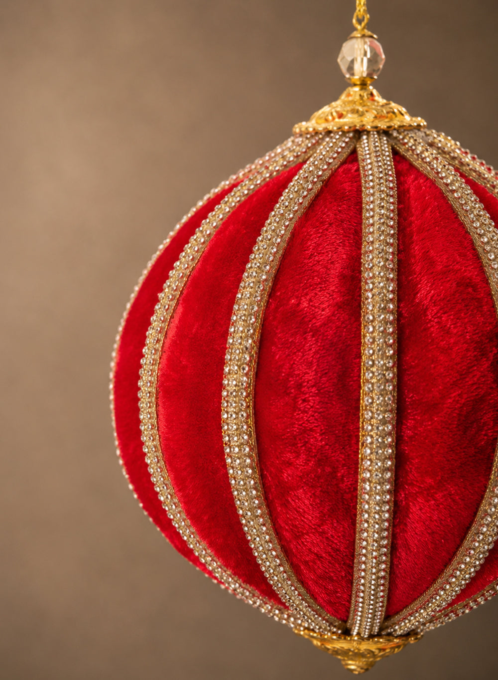 Noelle Velvet Christmas Ornaments Collection