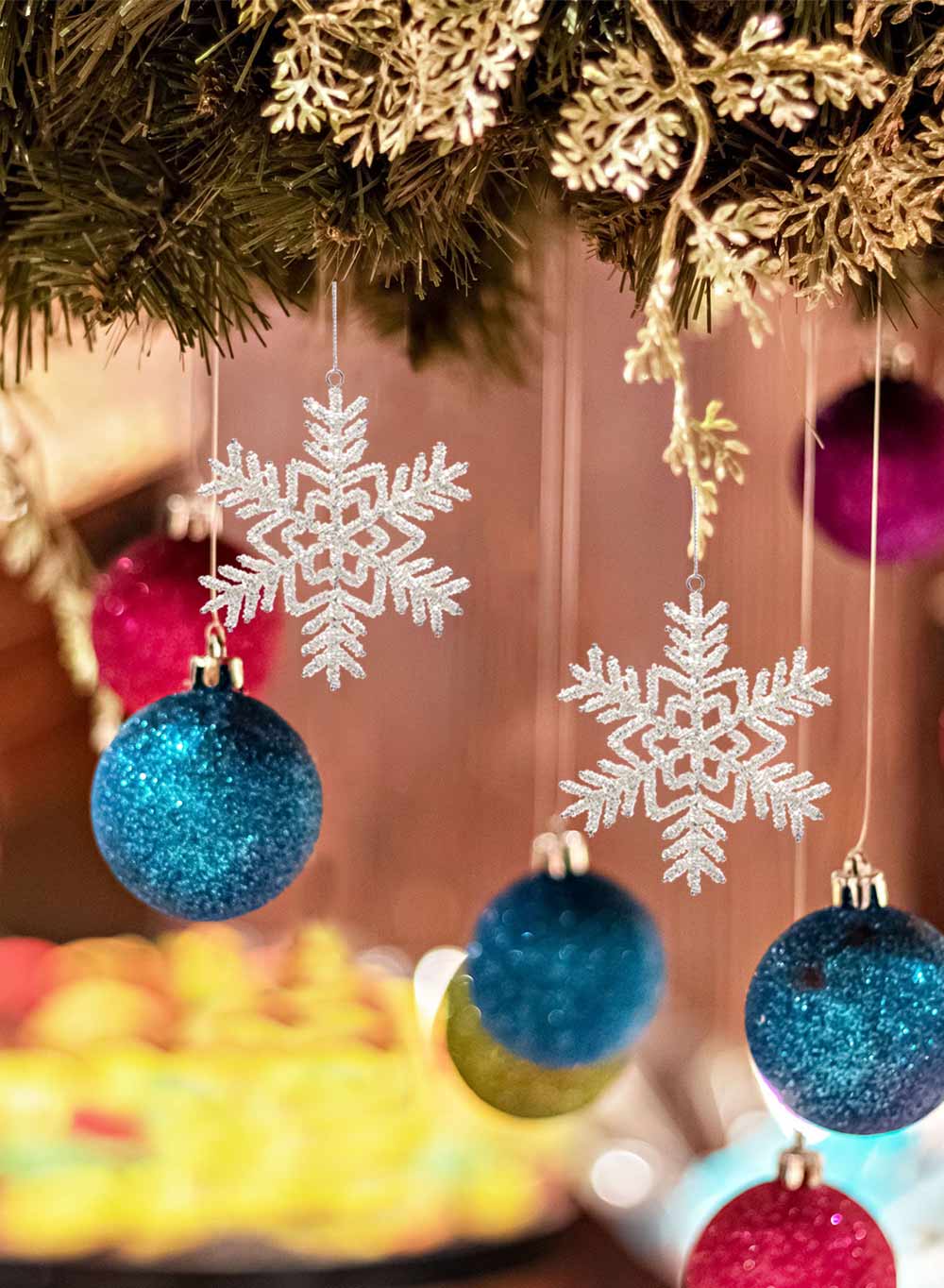 Glitter Snowflake Ornaments, Available in 2 Colors, Pack of 6