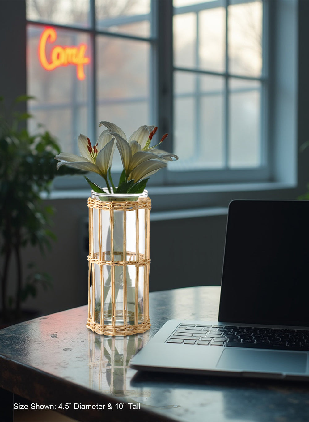 Sapa Woven Glass Hurricane in 2 Sizes, Short and Tall