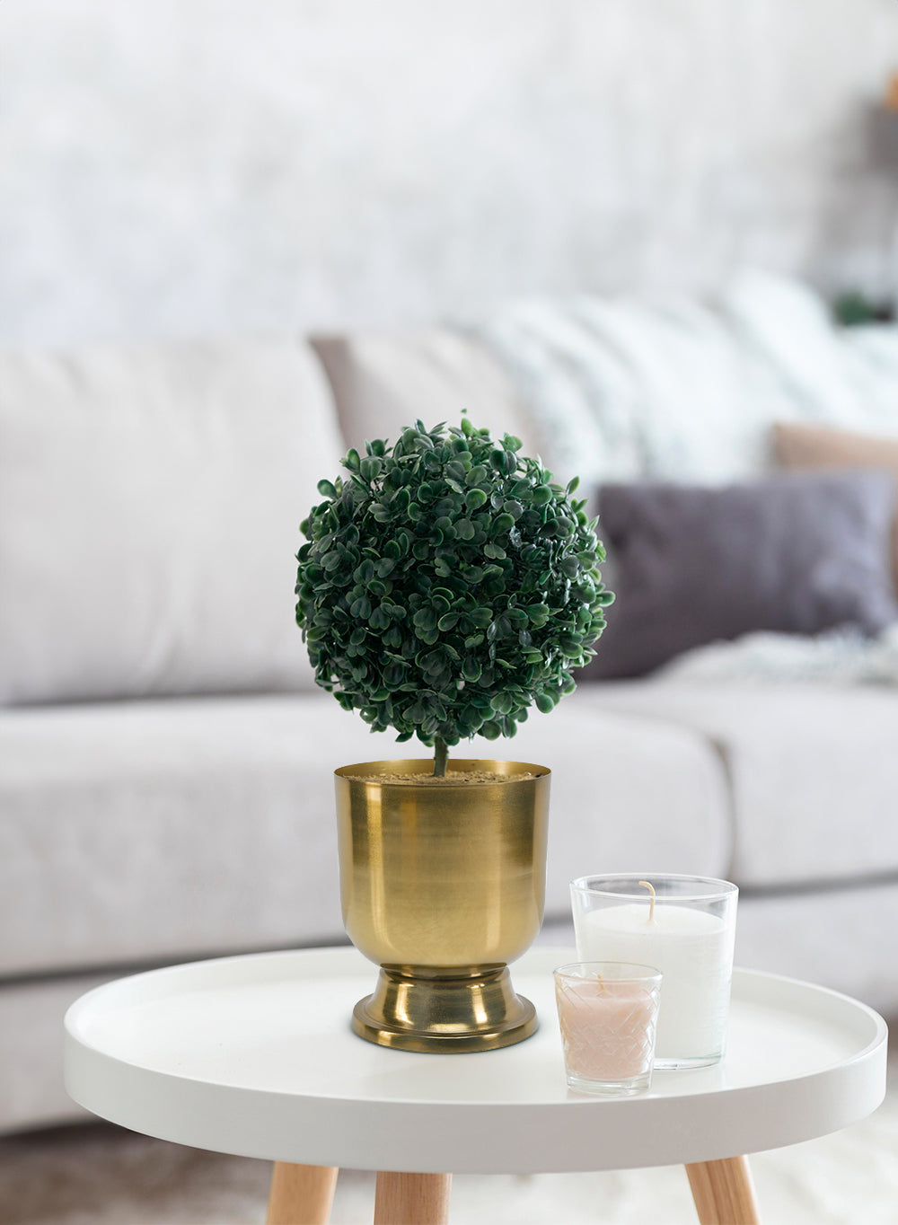 Decorative Gold Urn Vase Collection