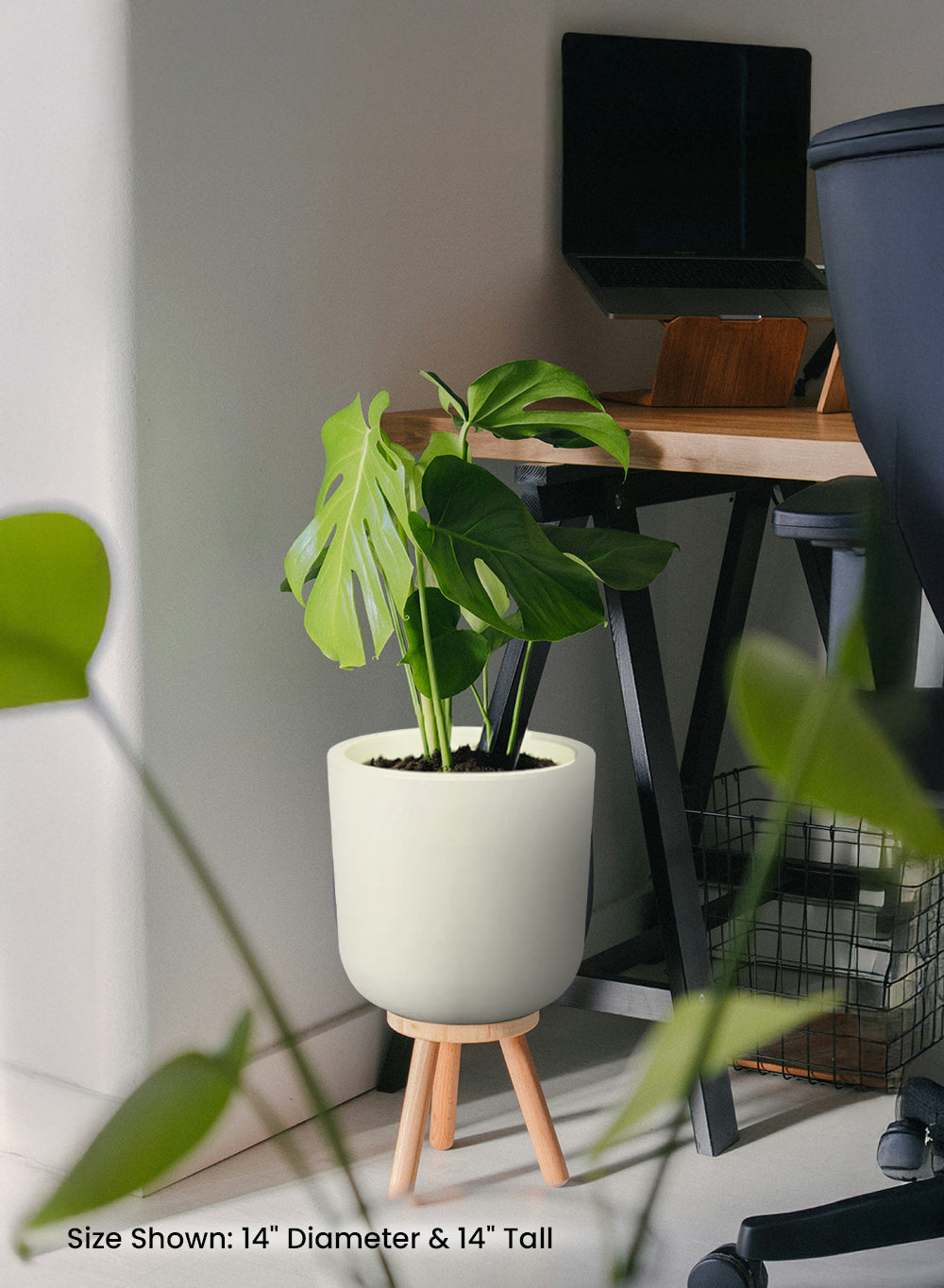 White Matte PVC Planter, in 3 Sizes