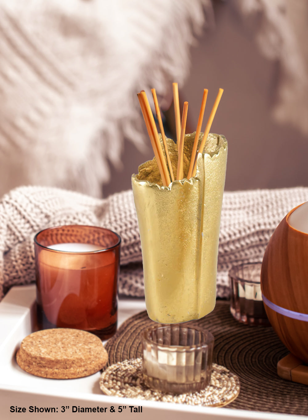 Aurum Crest Aluminum Vase – Available in Two Sizes