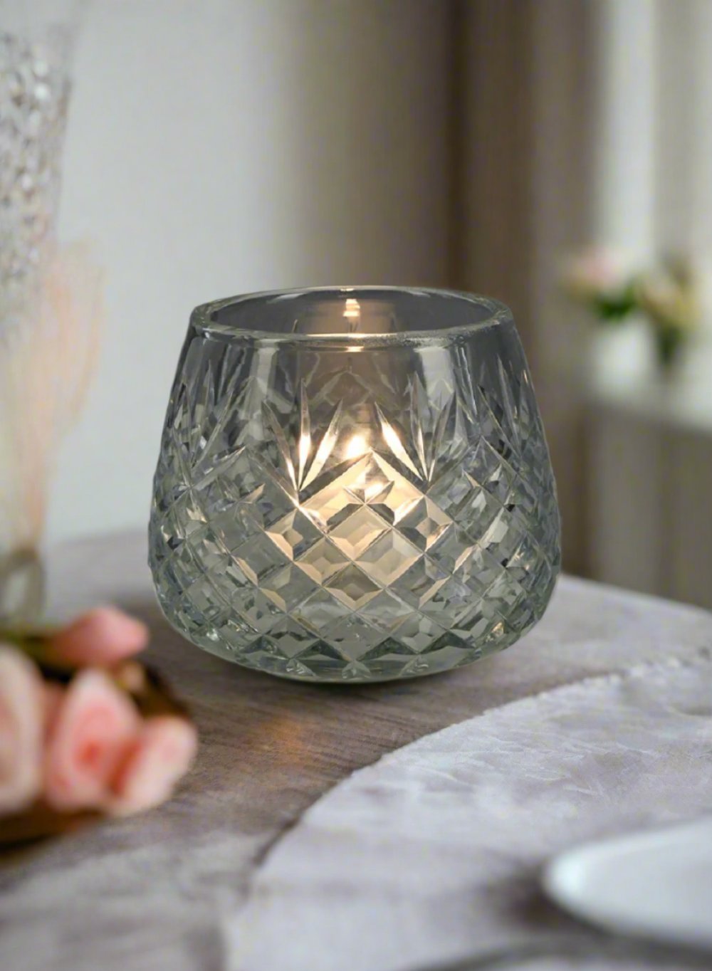 Diamond Cut Glass Vase, In 3 Shapes