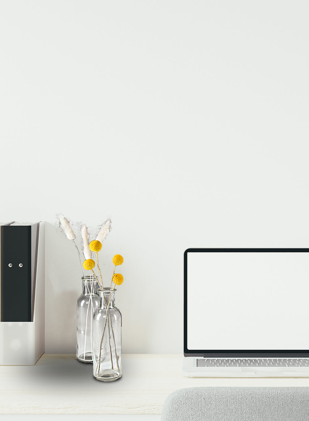 Bundle: Clear Glass Bud Vases – Vintage Apothecary Jars