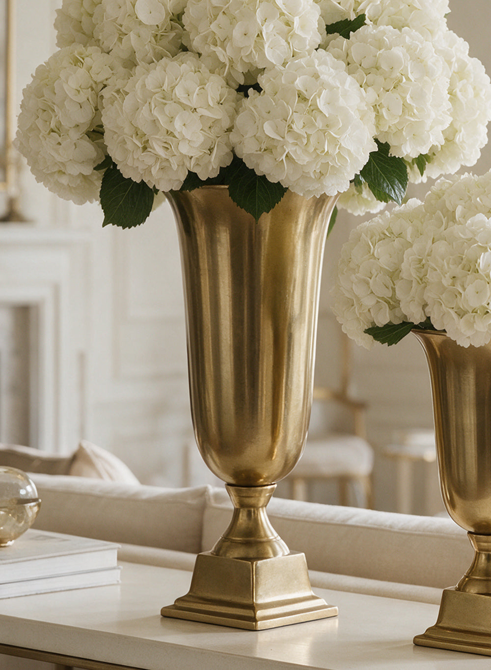 Valenza Gold & Silver Vase Collection