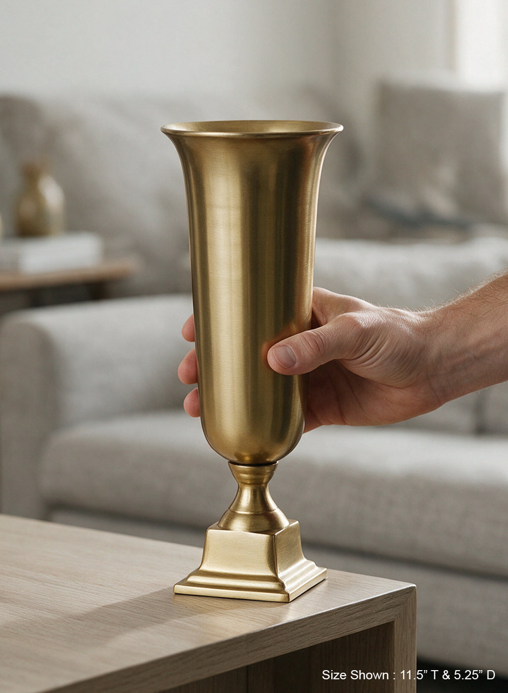 Valenza Gold & Silver Vase Collection