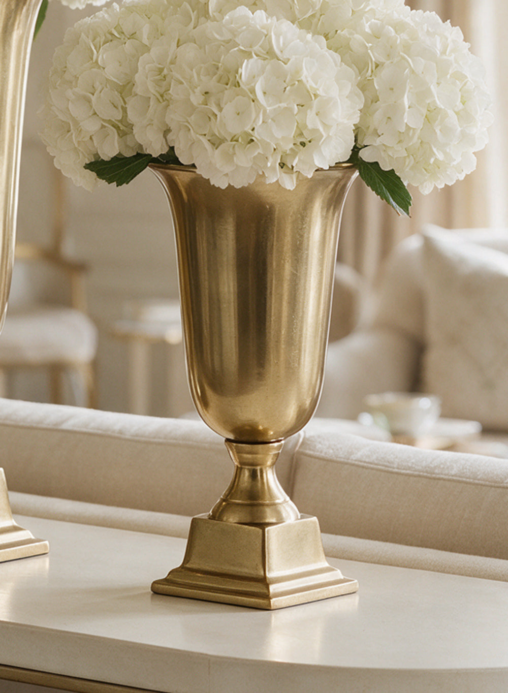 Valenza Gold & Silver Vase Collection
