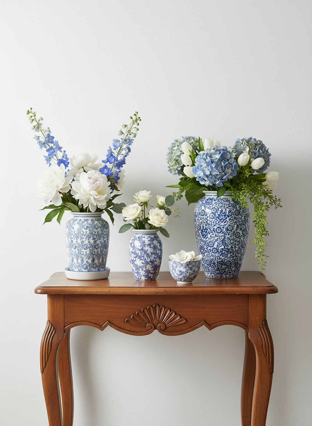 Bundle: 6-Piece Blue & White Ming Blossom Décor Set