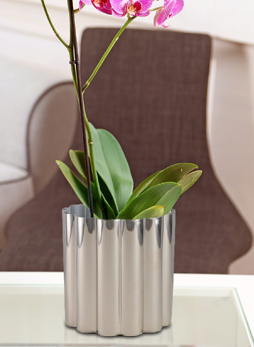 Lustre Wave Fluted Vase