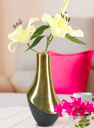 Dual-Tone Geometric Vase, in 2 Designs & Sets