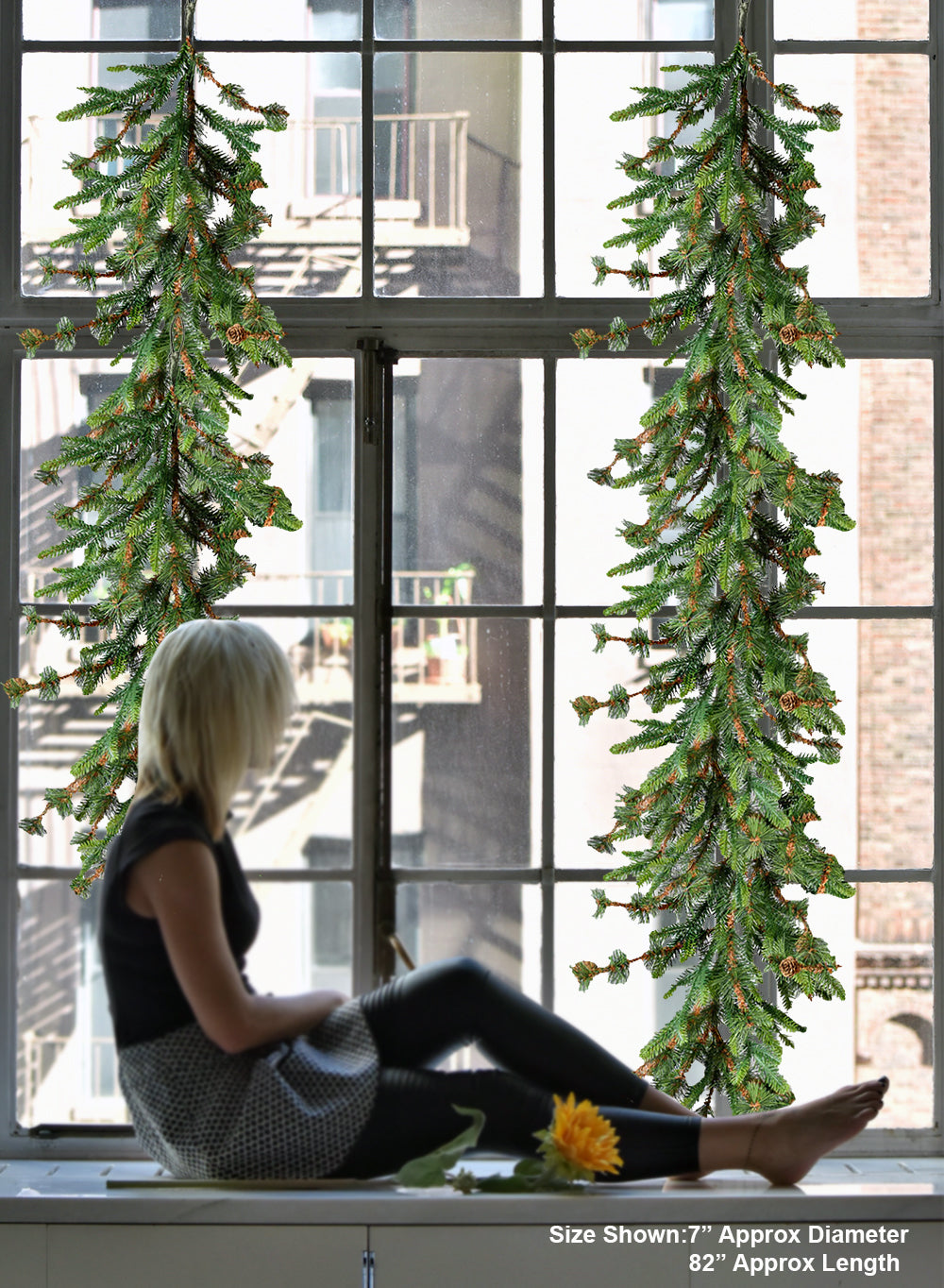 82" Woodland Pine Garland with Pinecones – 360 Tips & 16 Cones