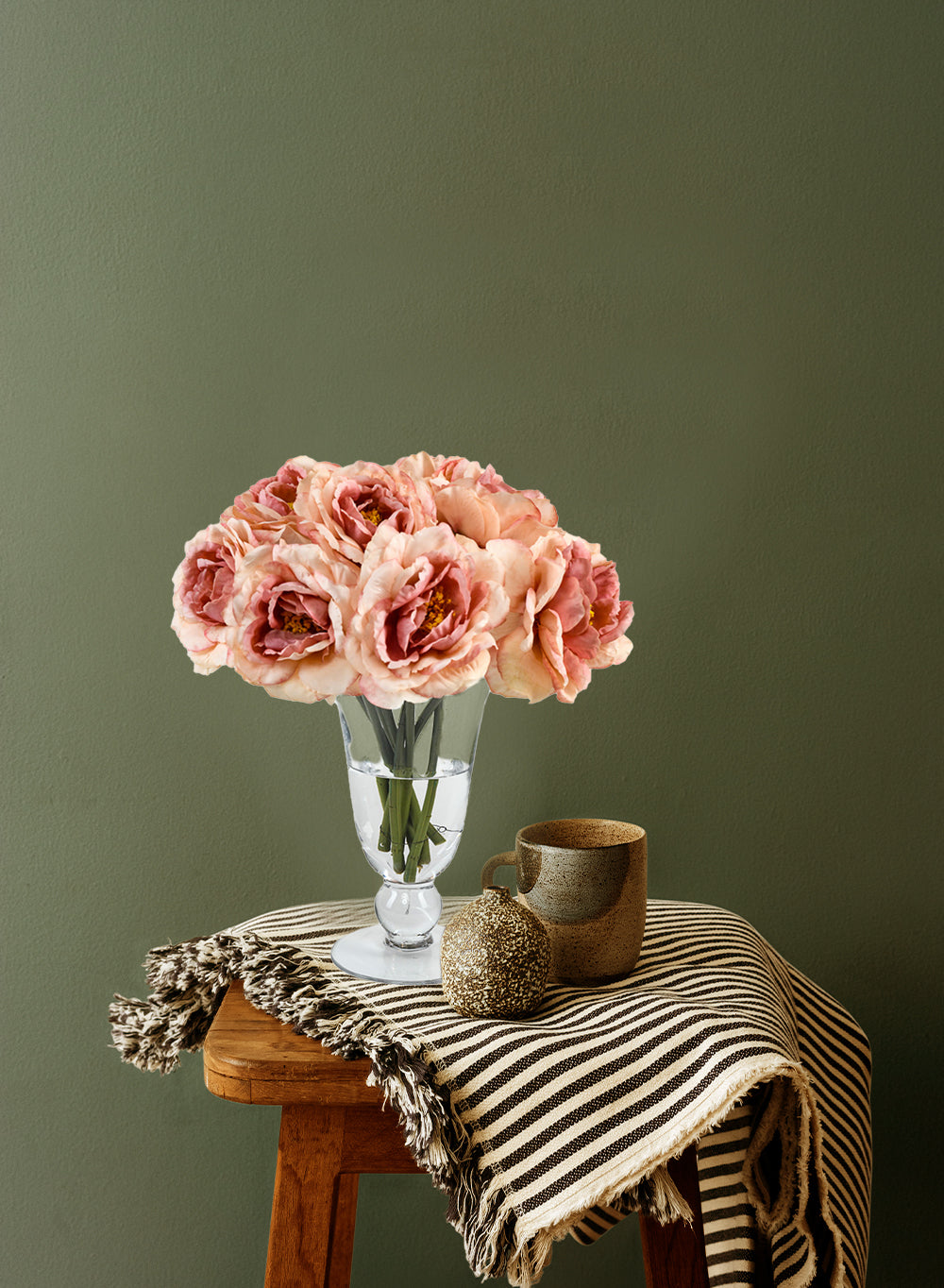 DIY Vase Kit: Tea Flower Bouquet & Vase, in 2 Colors