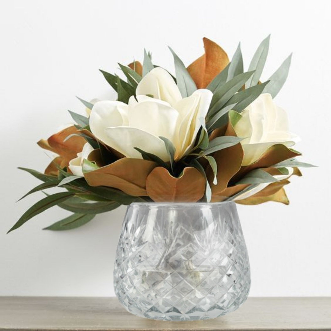 Serene Spaces Living Diamond Cut Glass Flowers Vase for Weddings, In 3 Shapes