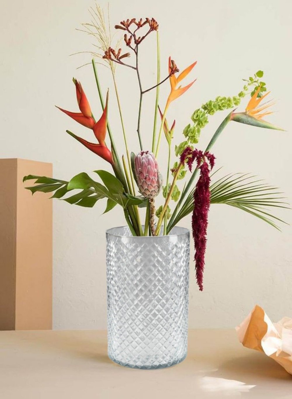 Serene Spaces Living Diamond Cut Glass Flowers Vase for Weddings, In 3 Shapes