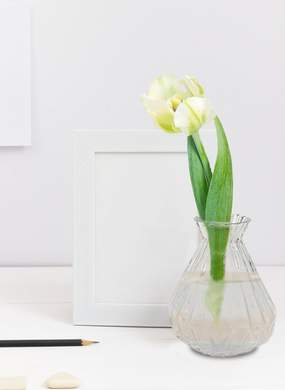 Serene Spaces Living Set of 4 Glass Bud Vases, Available in 2 Sizes