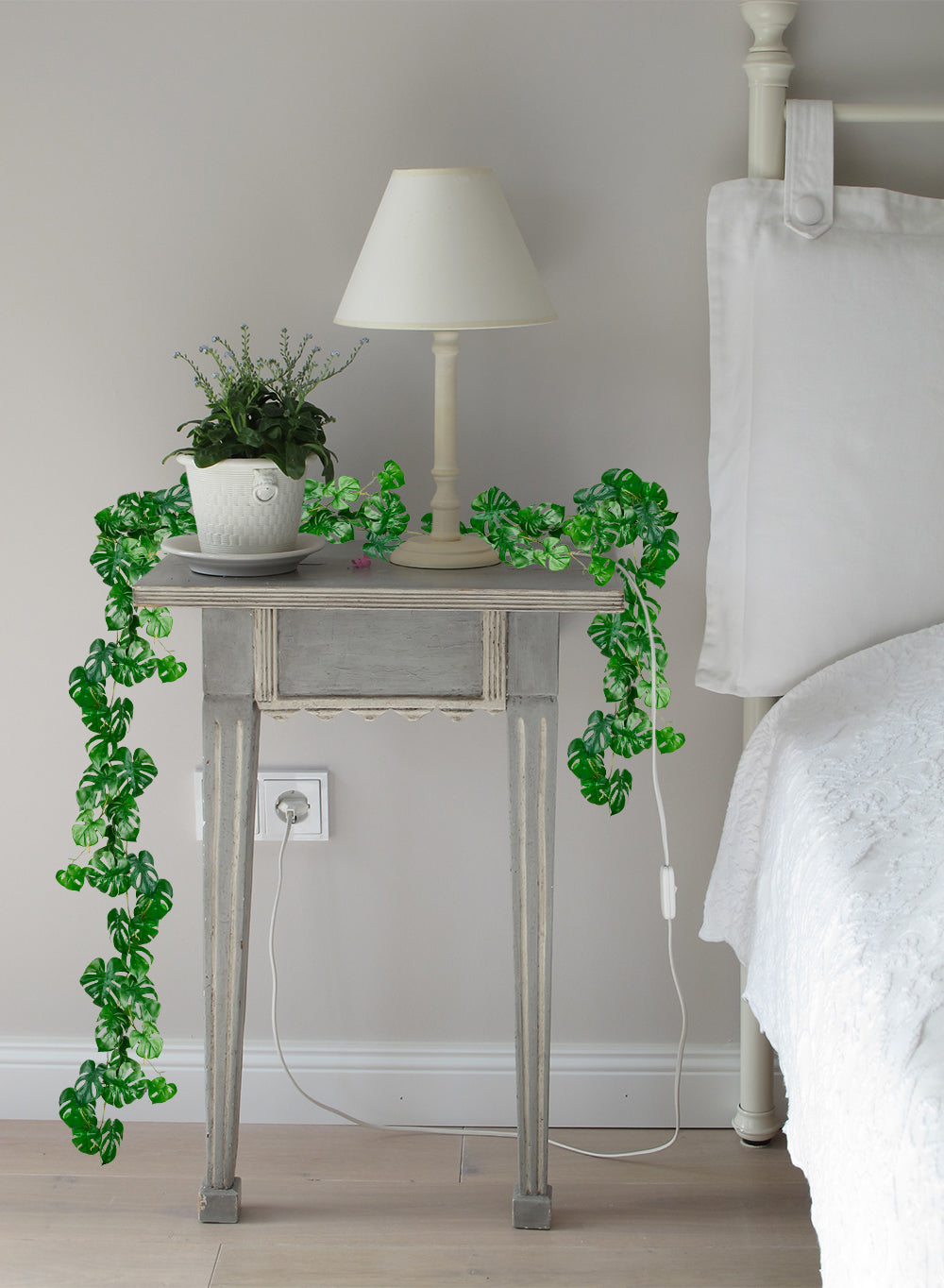 Artificial Hanging Vine, in 4 Designs