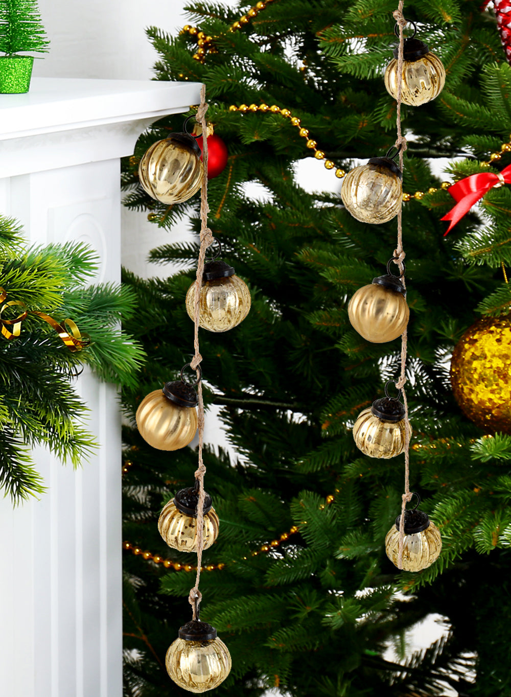 57" Gold Ribbed Ornament Garland