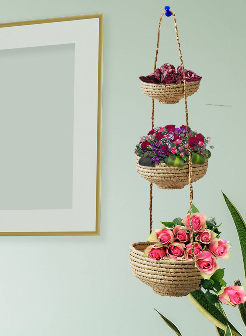 Hanging Raffia Baskets