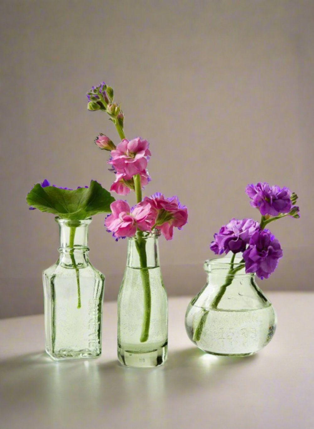 Vintage Green Glass Vase, Set of 6, in 3 Shapes