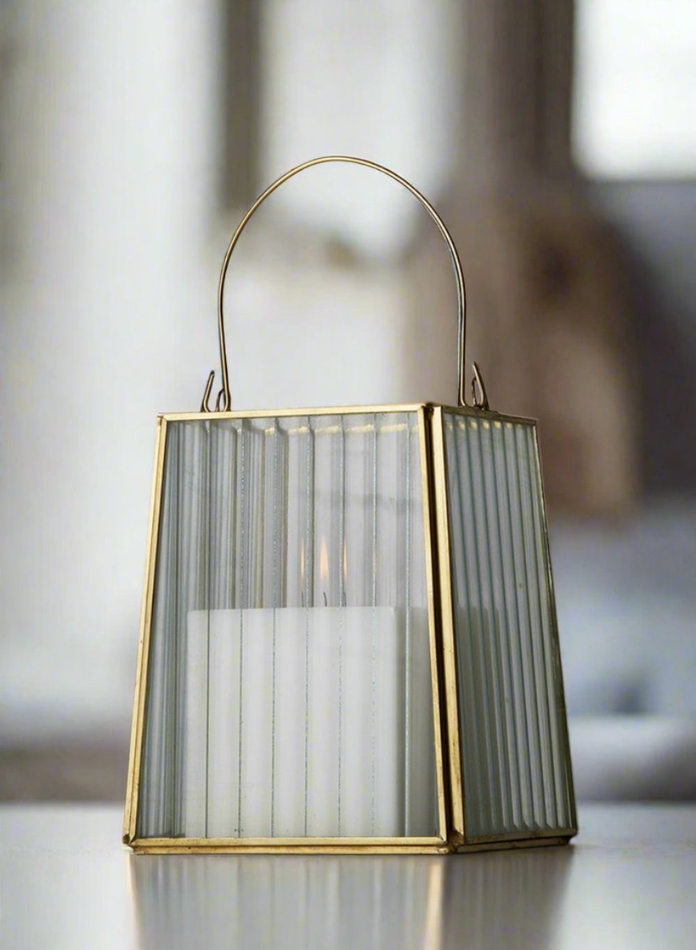 Striped Glass Gold Hurricane