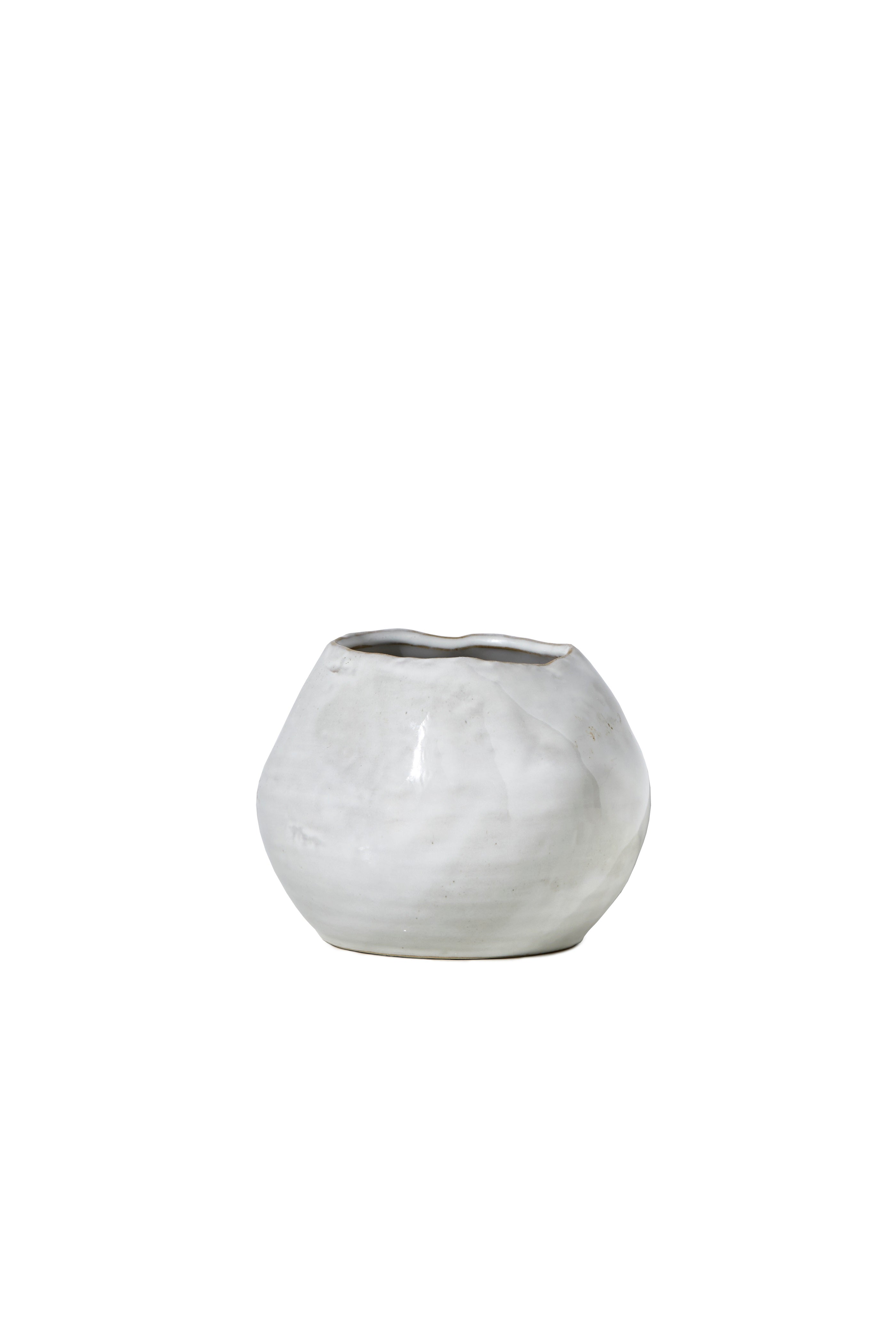 Serene Spaces Living Small Glazed Ceramic Fishbowl Vase, Set of 4- Centerpiece for Vintage Weddings, Events, Measures 4" Tall and 5" Diameter