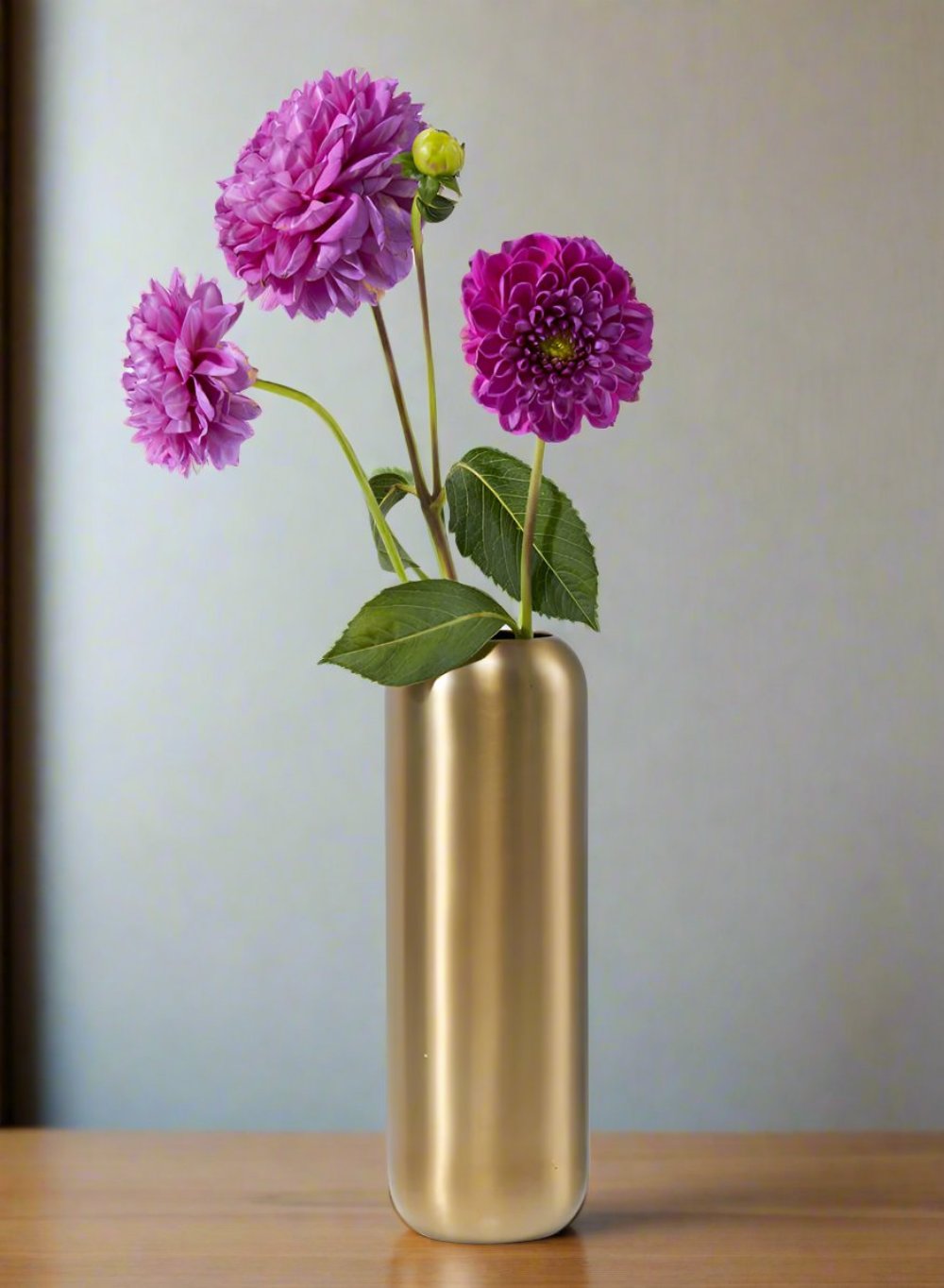 Stylish Matte Gold Floral Vase, In Various Shapes & Sizes