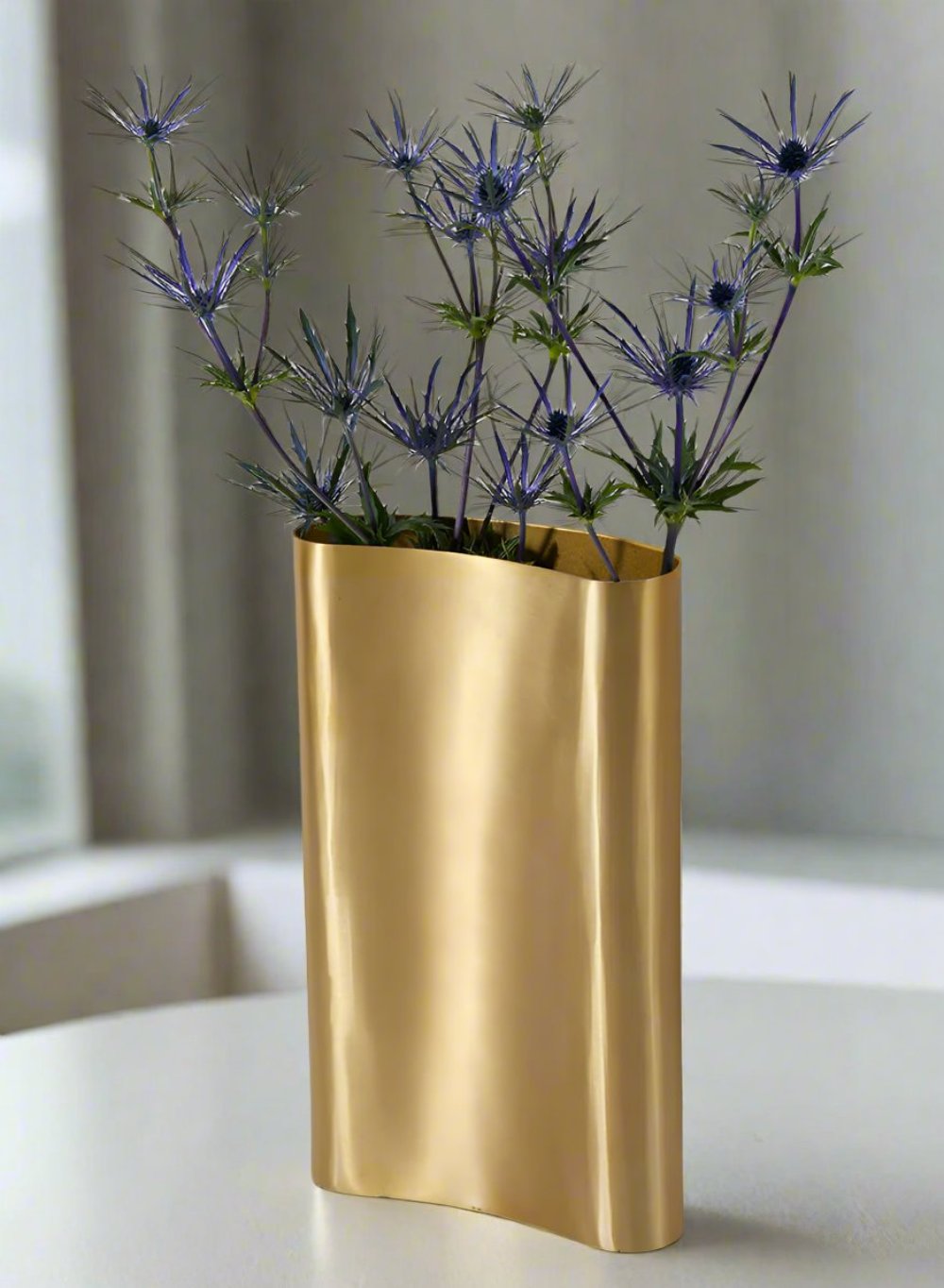 Stylish Matte Gold Floral Vase, In Various Shapes & Sizes